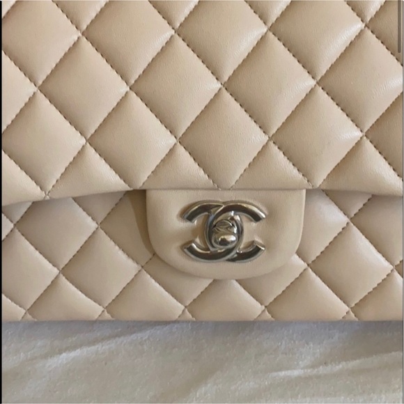 CHANEL CLASSIC LAMBSKIN DOUBLE FLAP MEDIUM BAG - Picture 4 of 14